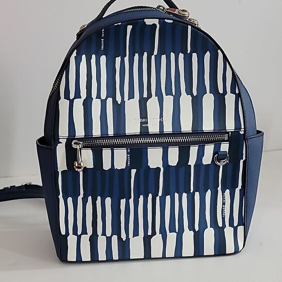 Henri Bendel West 57th Bagpack - Picture 3 of 9